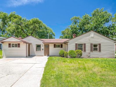 3300 Longlois Dr