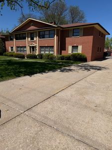 10650 W Cermak Rd APT 2E