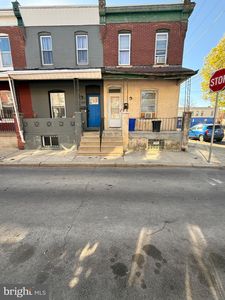 166 N Dearborn St