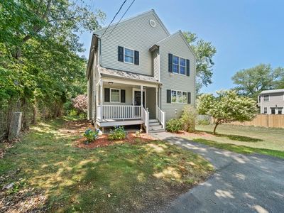 615 Front St