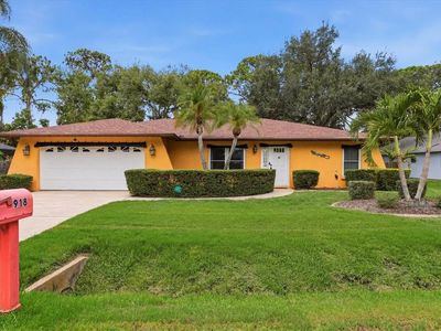 918 Ell Way