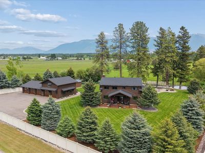 44 Aspen Ct