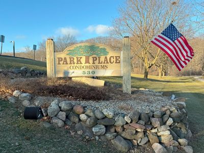 530 North Silverbrook DRIVE UNIT 103