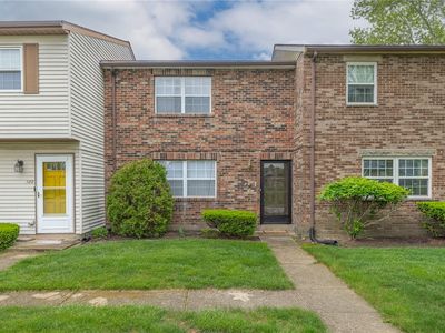 122 Commons Ave
