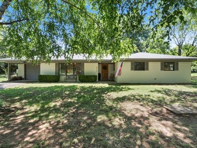 3210 E Skillern Rd
