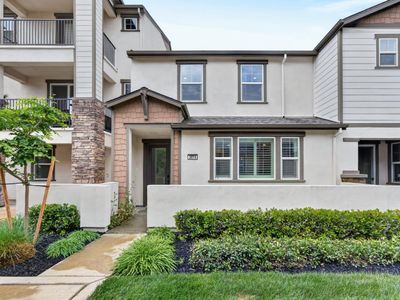 Property at 3074 Meadow Run Walk, Sacramento, CA