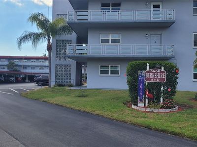 5660 80th St N Unit A107