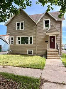 140 Hamilton Pl