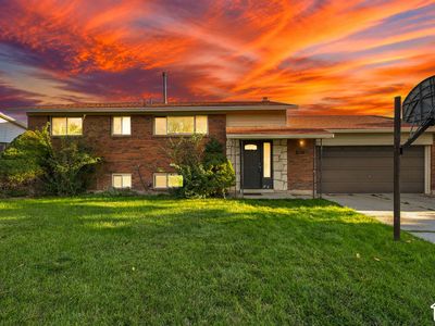 2261 W Ledgewood Dr