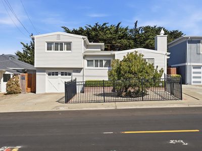 227 Longford Dr