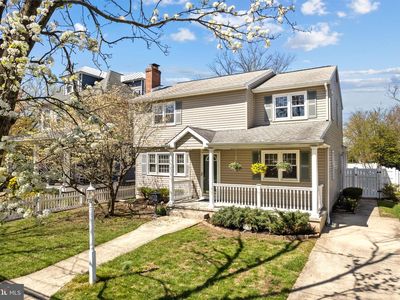 421 Lees Ave