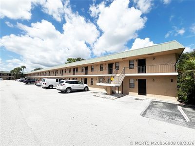 1041 SE Monterey Rd #2-15
