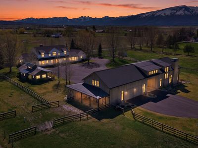 351 Ogden Ln
