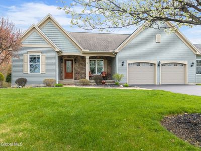 37 Gladstone Circle