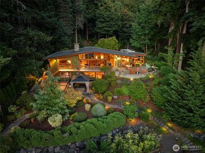 8696 NW Anderson Hill Rd
