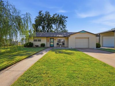 107 Fairview Ln
