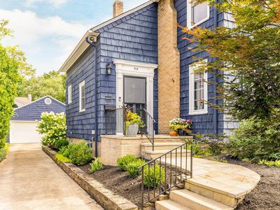 358 Arden Rd