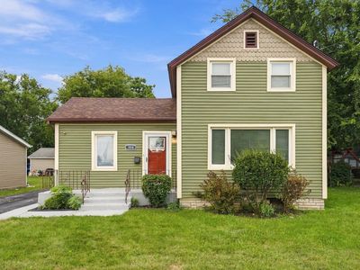Property at 104 N Kinzie St, Thornton, IL