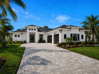 206 S Riverwalk Dr