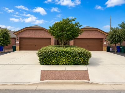 1113/1115 Renee Way