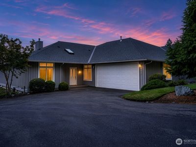 3817 Ridge Top Drive