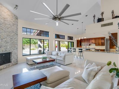 10080 E Bloomfield Rd