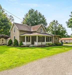 Property at 907 E 2nd Street Ext, North Manchester, IN