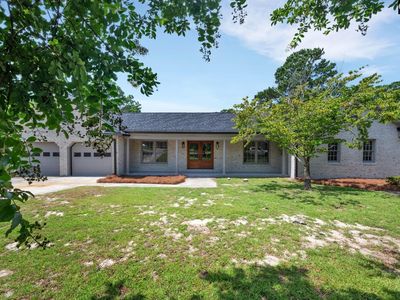 108 Park Shore Dr W