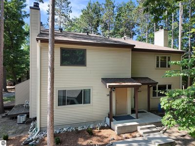 3955 Emily Ln