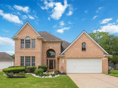 2406 Shelby Dr