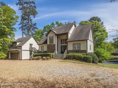 50 Honeysuckle Rd