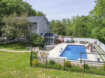 1432 Hickory Hollow Rd NE
