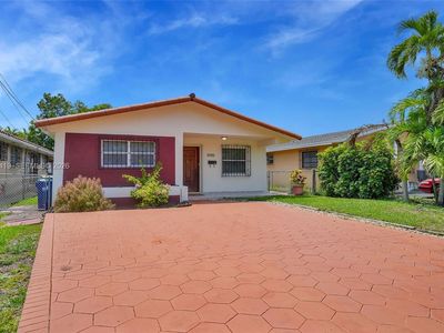 2306 SW 58th Ct