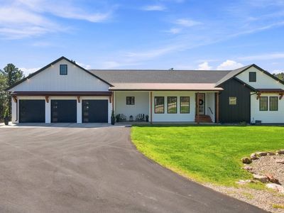 6877 Sun Ridge Rd