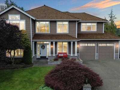 3612 Spyglass Drive NE