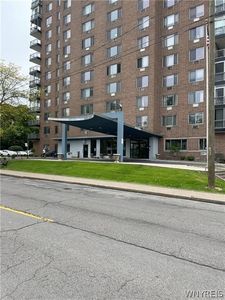 151 Buffalo Ave APT 611