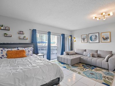 1965 S Ocean Dr APT 3A