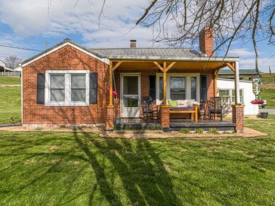 465 Carlock Creek Rd