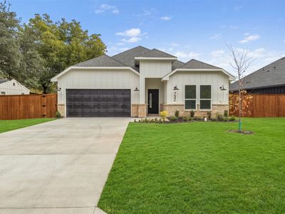 732 Old London Ln