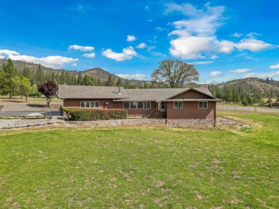 2624 Eastman Ln