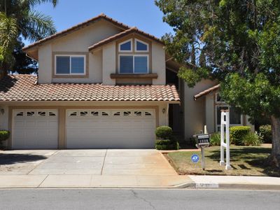 1087 Mountain Shadows Rd