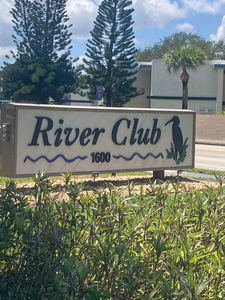 1600 SE Dixie Highway #13-204