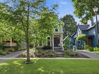 28 Vick Park #A