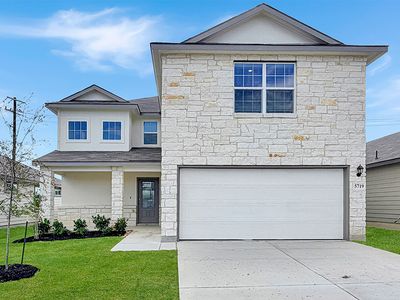 5719 Gray Moore