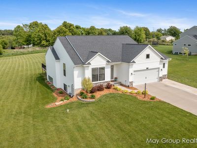 9198 Wabasis Pointe Dr NE