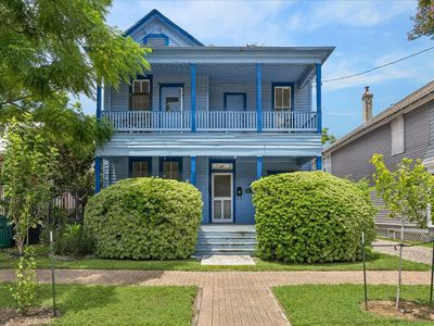 1814 Kane St