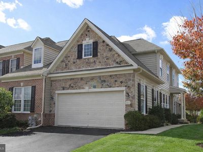 806 Harness Way