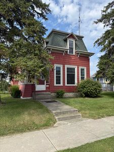 311 S Main St