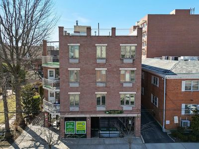 3710 149th Pl APT 4A