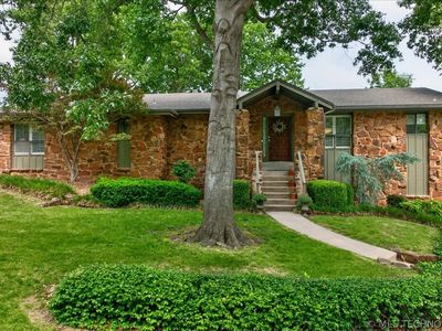 1330 Evergreen Dr
